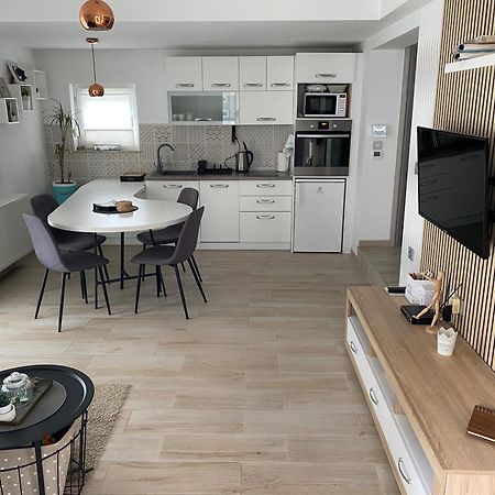 Aqua - Tuhelj - Land Apartment Тухелске Топлице Екстериор снимка